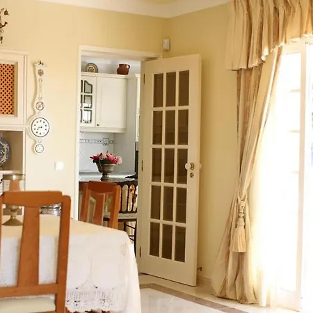 Juniper Fenced Pool Spacious House