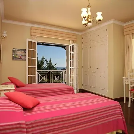 Juniper Fenced Pool Spacious House *