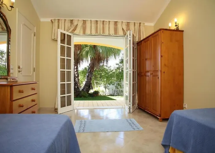 Juniper Fenced Pool Spacious House Villa *