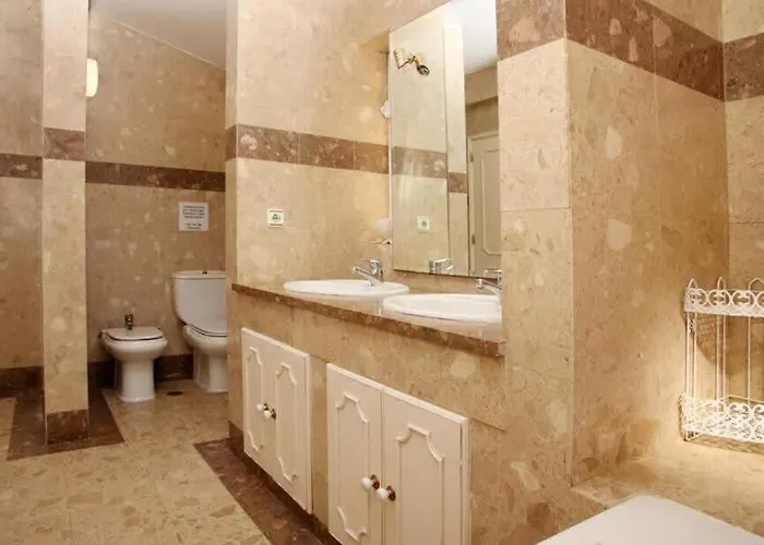 Villa Juniper Fenced Pool Spacious House