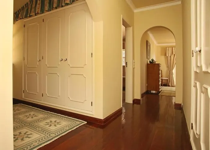 Juniper Fenced Pool Spacious House