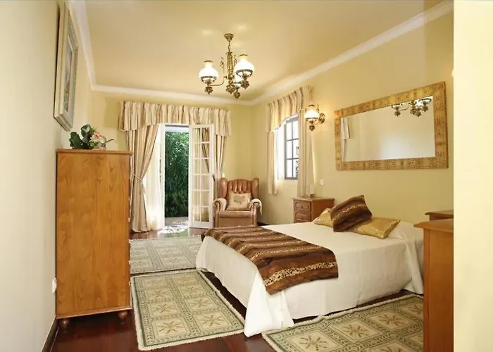 Juniper Fenced Pool Spacious House *